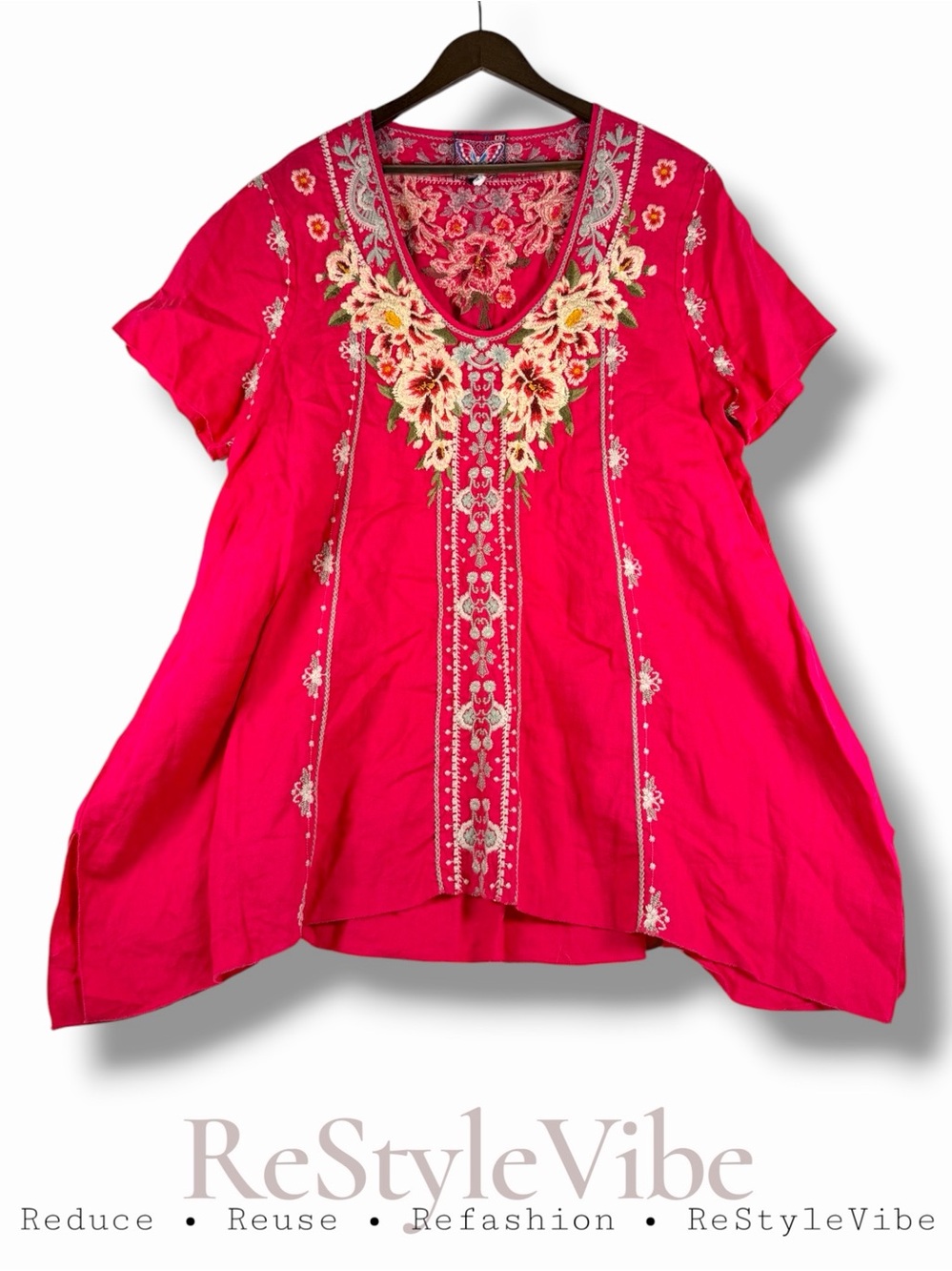 JOHNNY WAS Women’s Size 1X Top Shirt Tunic Embroidered V-Neckline Linen Pink